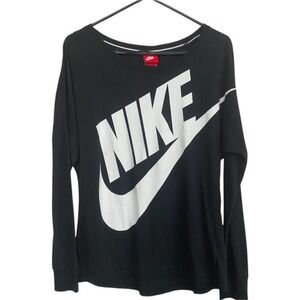 Nike Essential Futura Long Sleeve Shirt